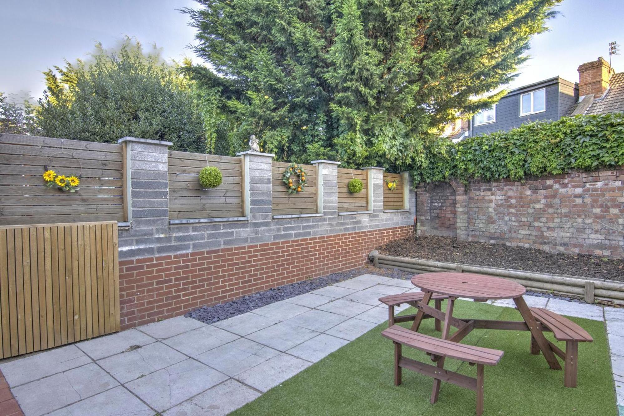 Stunning Brand New Home In St George Bristol Exterior photo